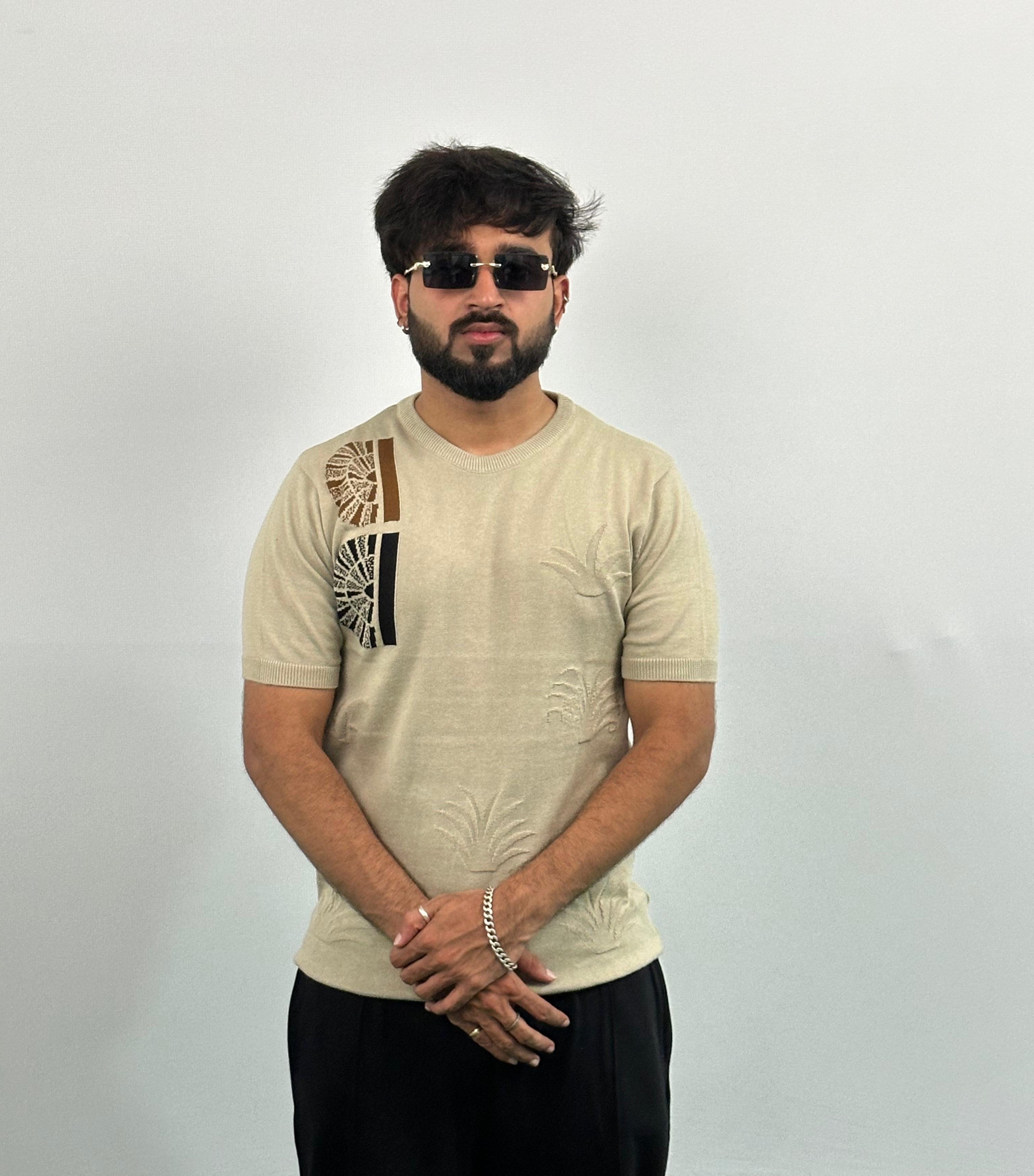 Old Money Beige Colour Knitted T-Shirt